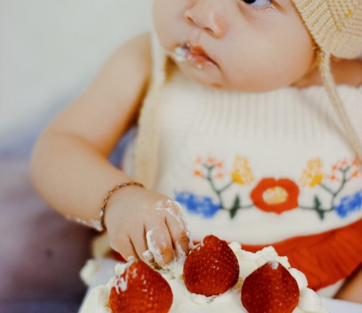 1 Hour Smash Cake Photoshoot + Edit (Home Service)